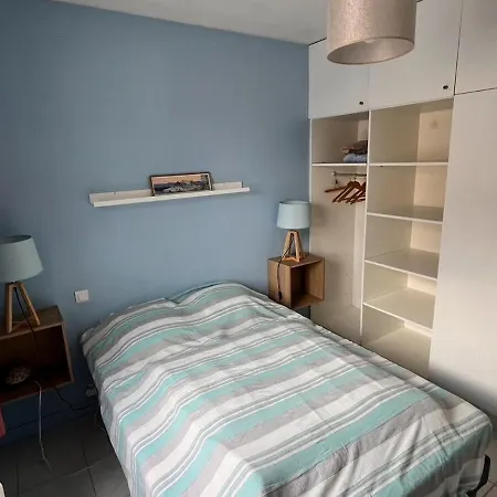 Vakantiehuis Maison Familiale A 100 M De La *